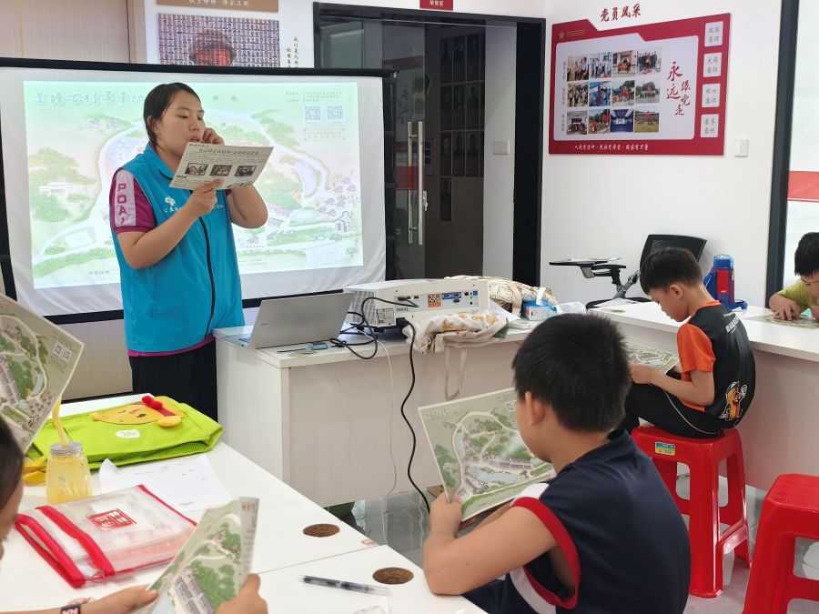 社工讲解.jpg