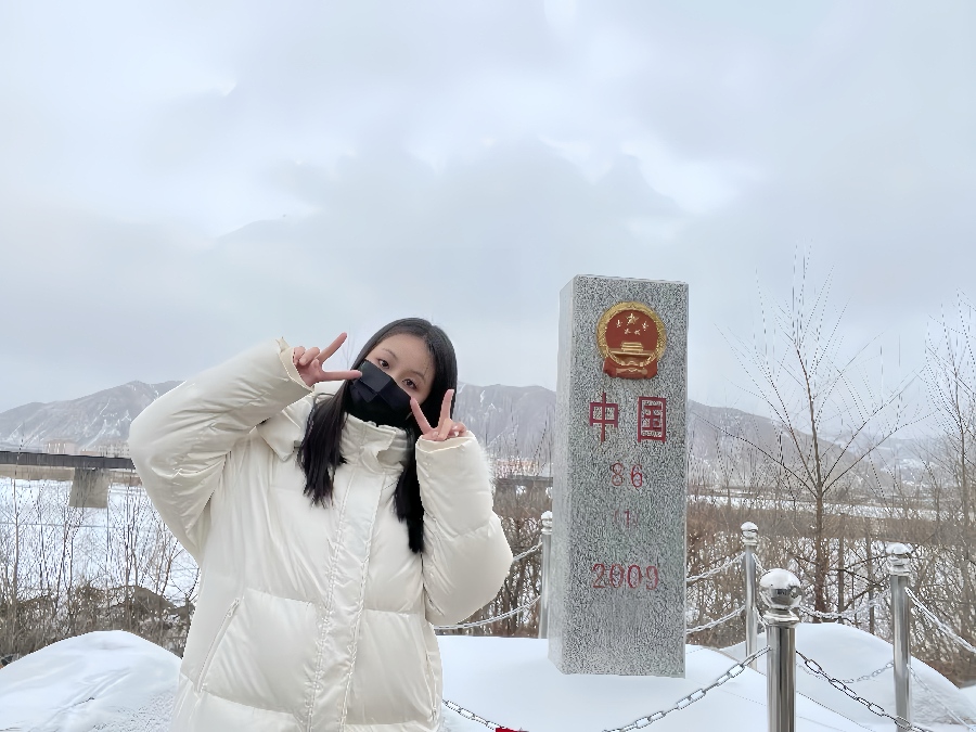 苏晴 生活照(1).jpg