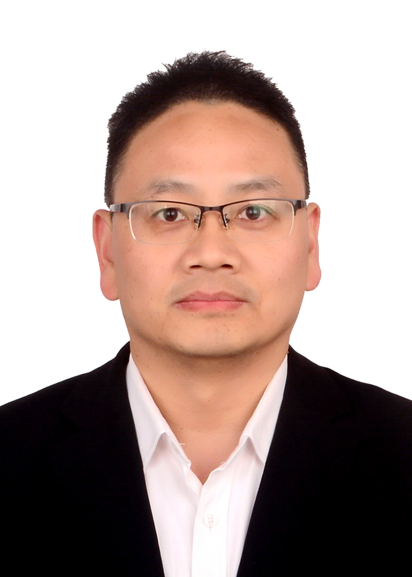 刘国福证件照.jpg